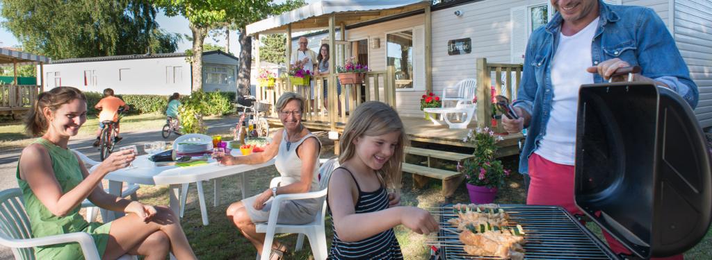 Barbecue en famille au Bois Masson